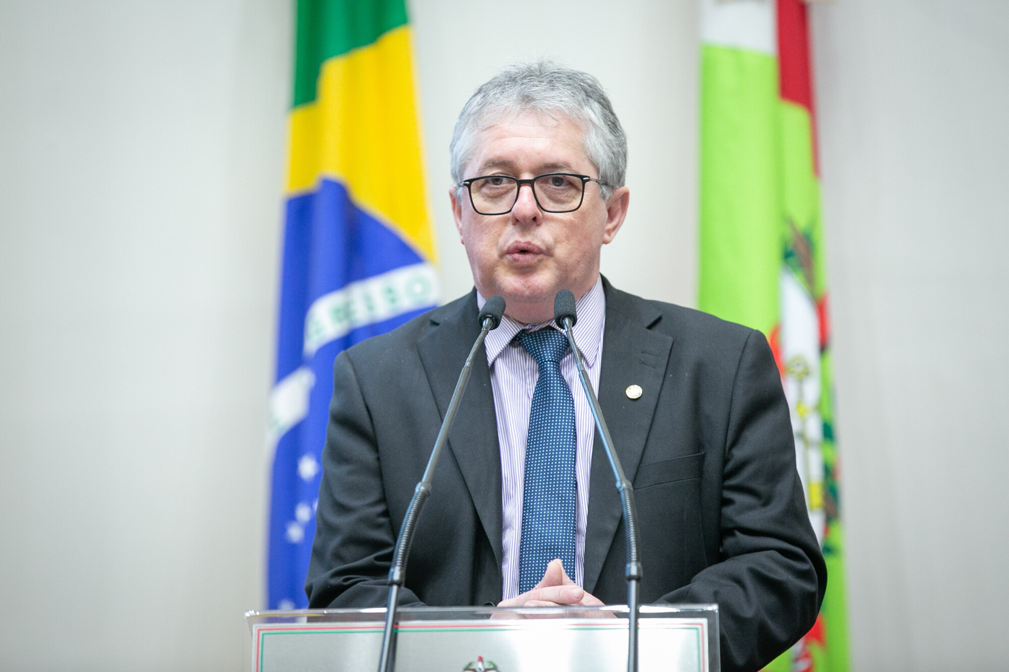 - Deputado Tiago Zilli (MDB)