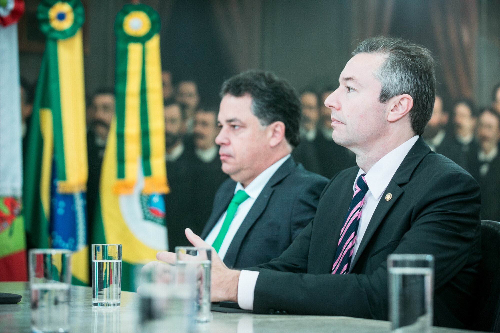 - Deputado Rodrigo Minotto (PDT)
- Deputado Napoleão Bernardes (PSD)