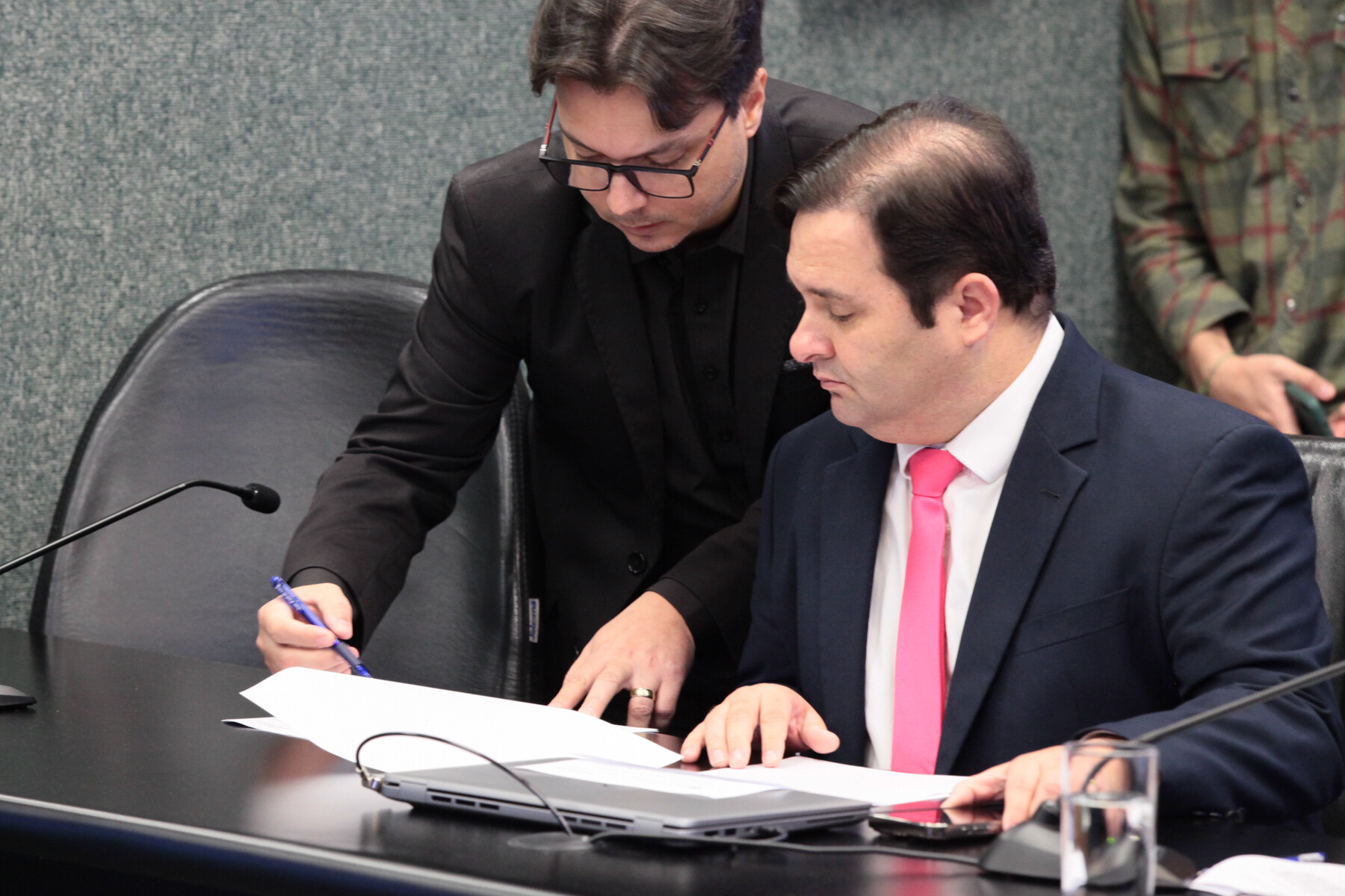 - Deputado Sérgio Guimarães(União)