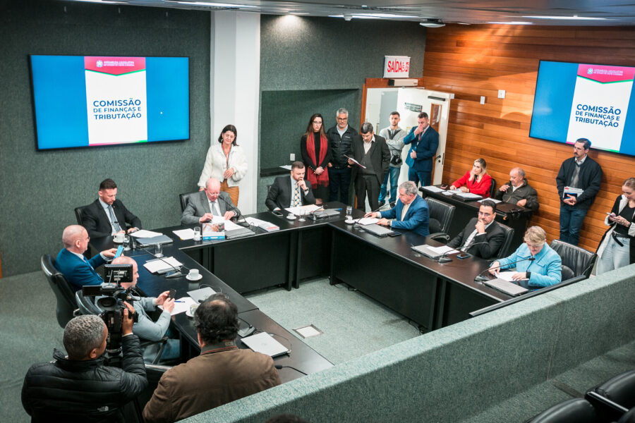 Comissão de Finanças e Tributação da Alesc, que se reuniu na manhã desta quarta-feira (26)