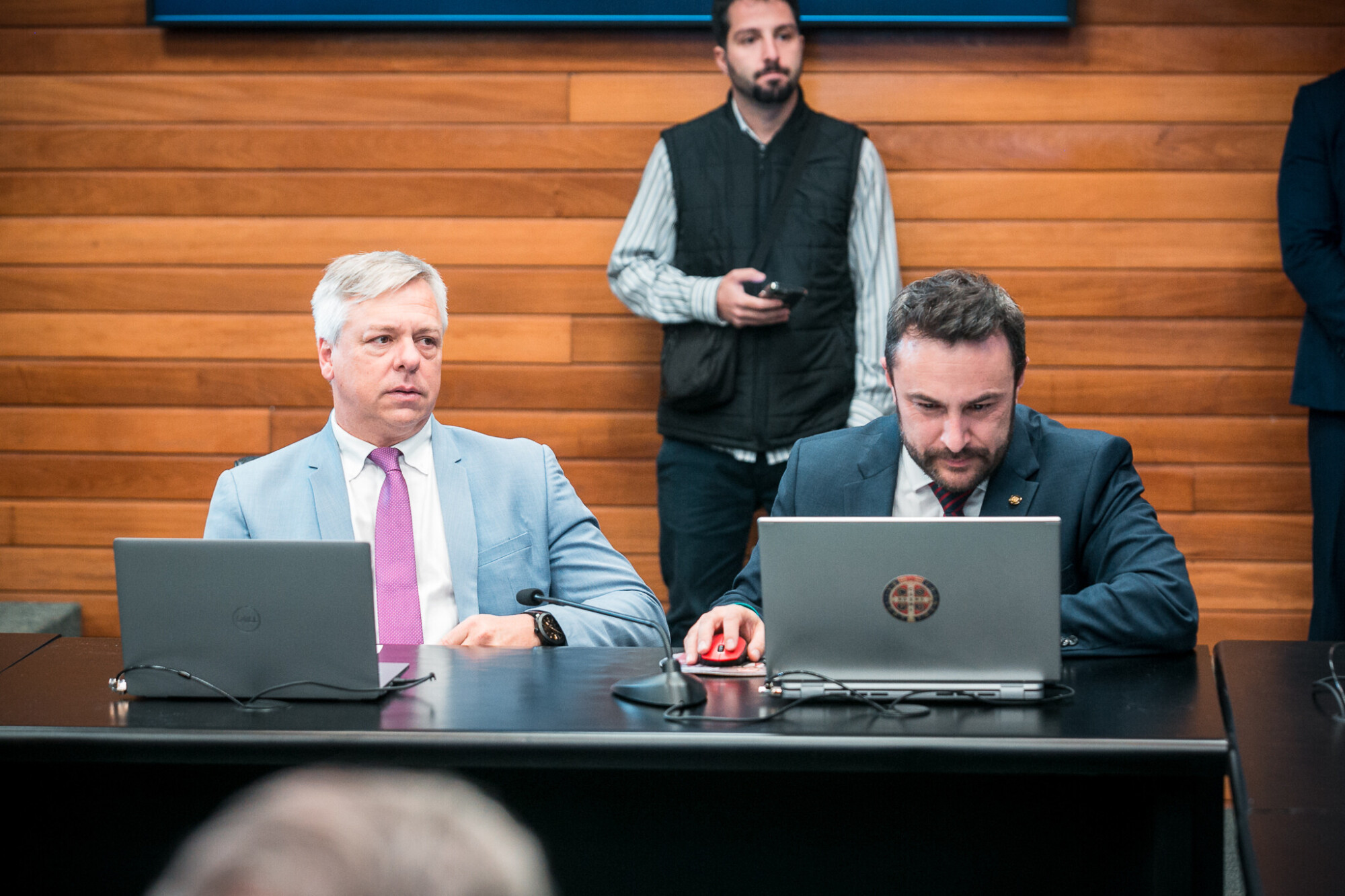 - Deputado Fabiano da Luz (PT) 	
 - Deputado Marcius Machado (PL)