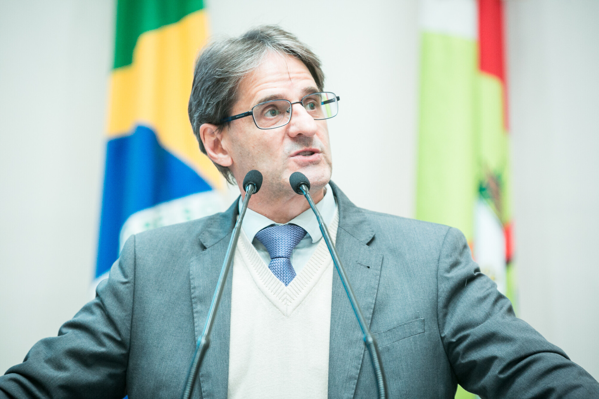 - Deputado Neodi Saretta (PT)