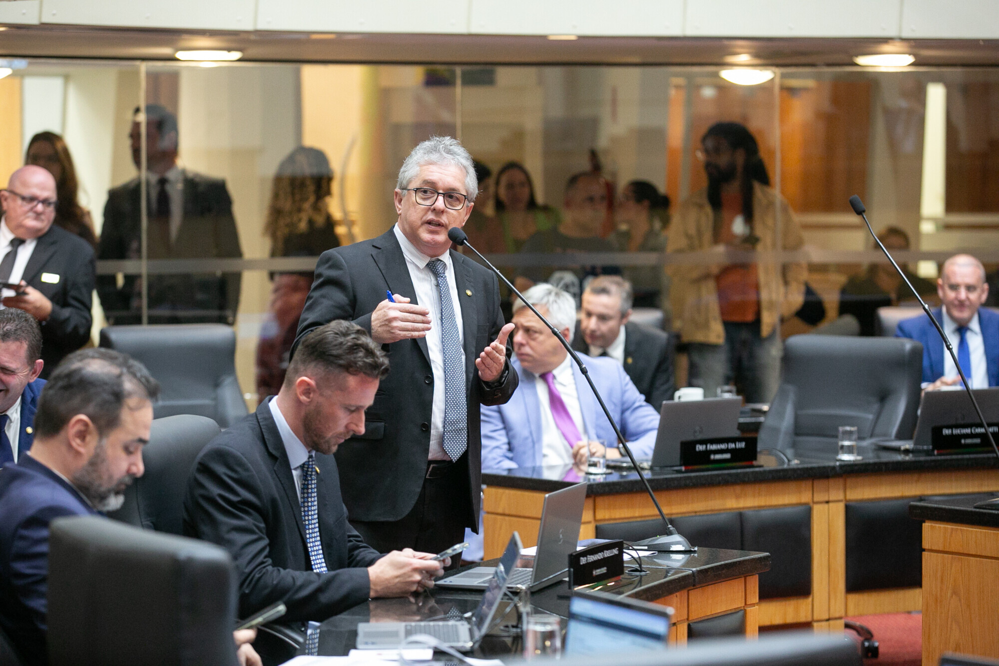 - Deputado Tiago Zilli (MDB)