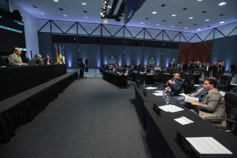 Plenário da Alesc nesta quarta-feira (5); atividades foram realizadas em Joinville
