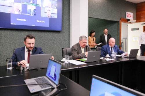 Comissão aprova sistema de pagamento por QR nos boletos emitidos pelo Estado