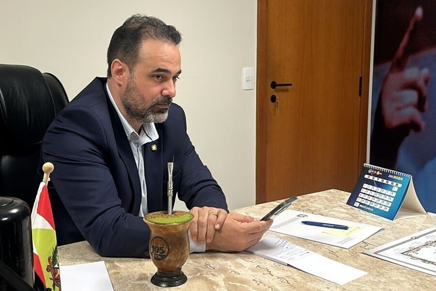 Deputado Cleiton Fossá