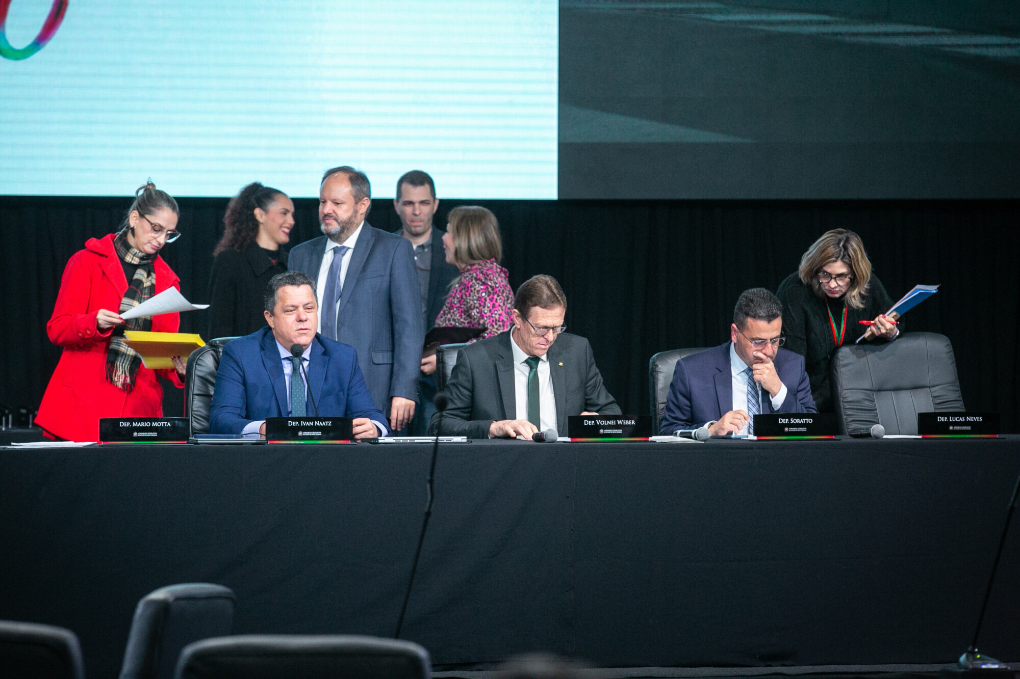 - Deputado Ivan Naatz (PL) 	
 - Deputado Volnei Weber (MDB)
 - Deputado Soratto (PL)
