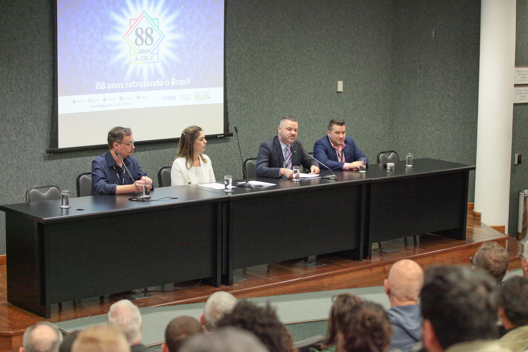 Comemoração ao 88º aniversário do Instituto Brasileiro de Geografia Estatística – IBGE