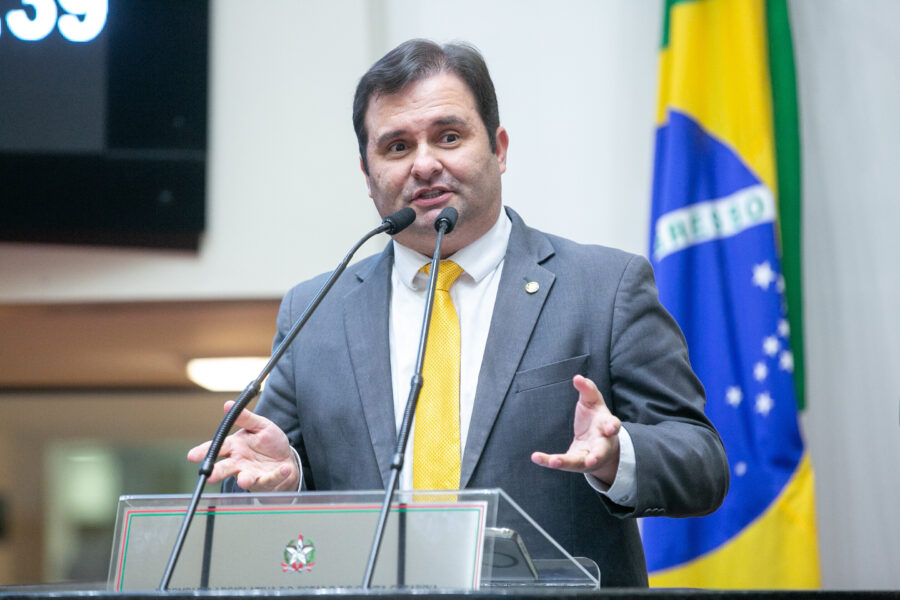 Deputado Sérgio Guimarães