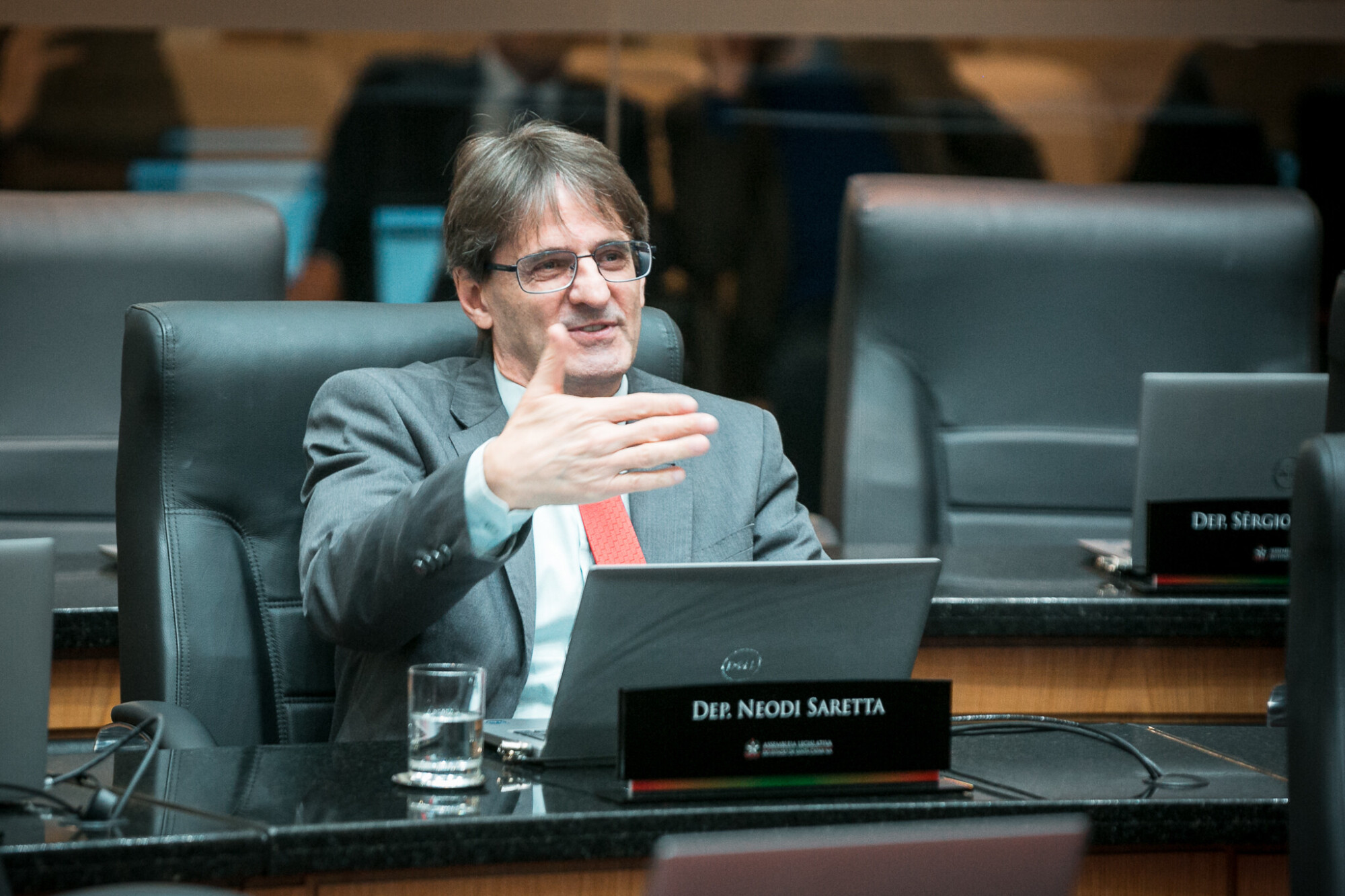 - Deputado Neodi Saretta (PT)