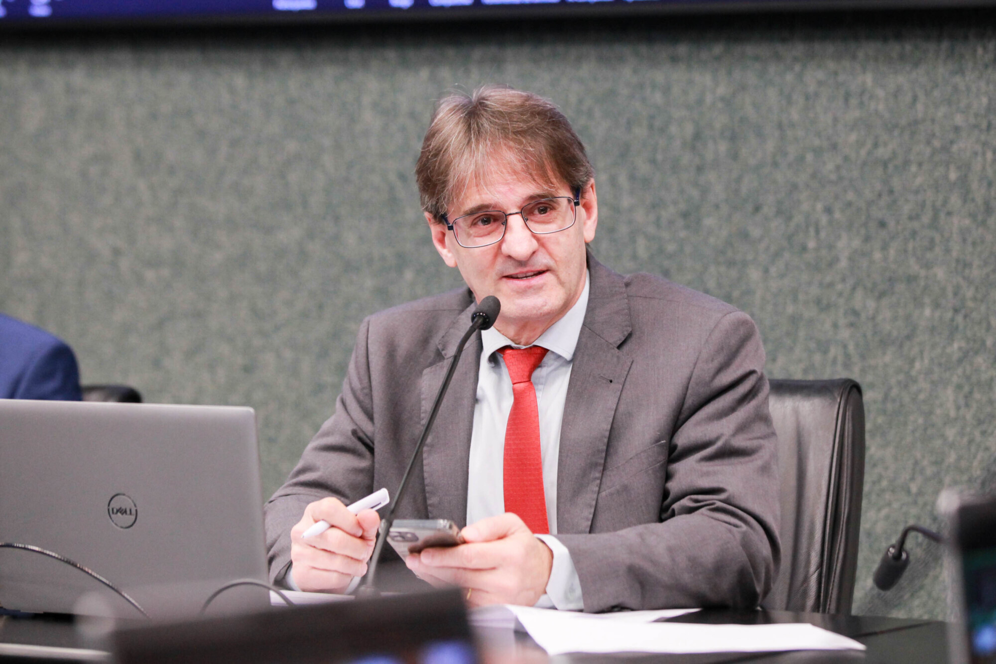 - Deputado Neodi Saretta (PT)