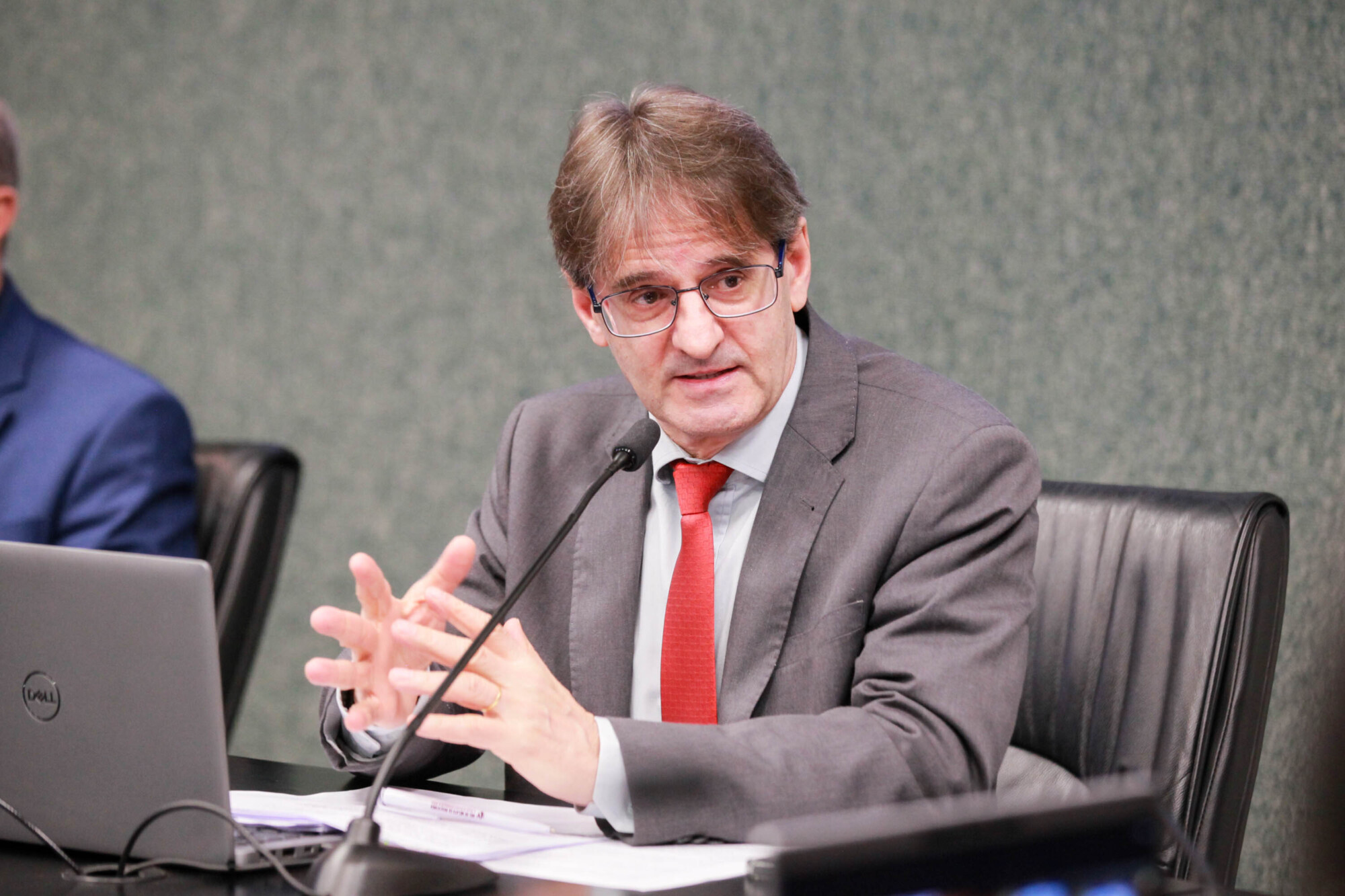 - Deputado Neodi Saretta (PT)