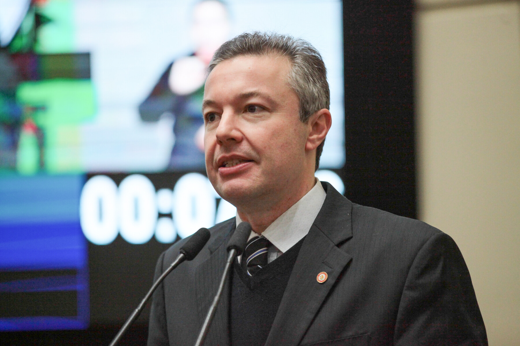 - Deputado Napoleão Bernardes (PSD)
