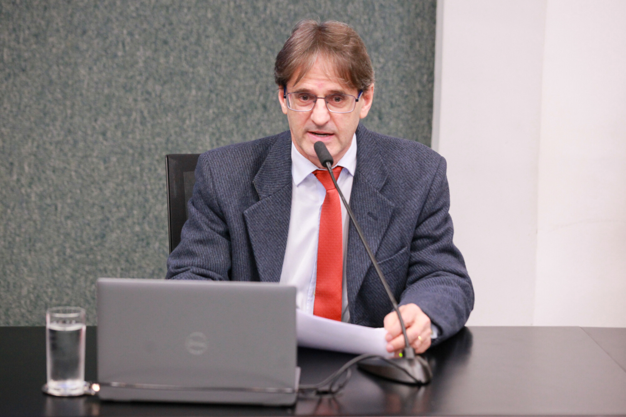- Deputado Neodi Saretta (PT)