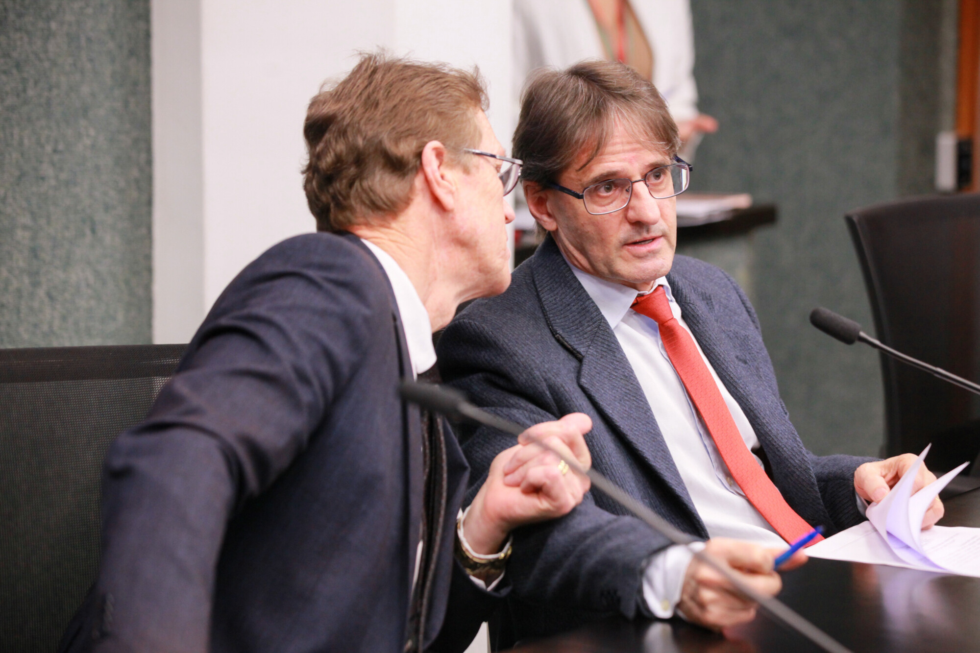 - Deputado Volnei Weber (MDB)
- Deputado Neodi Saretta (PT)