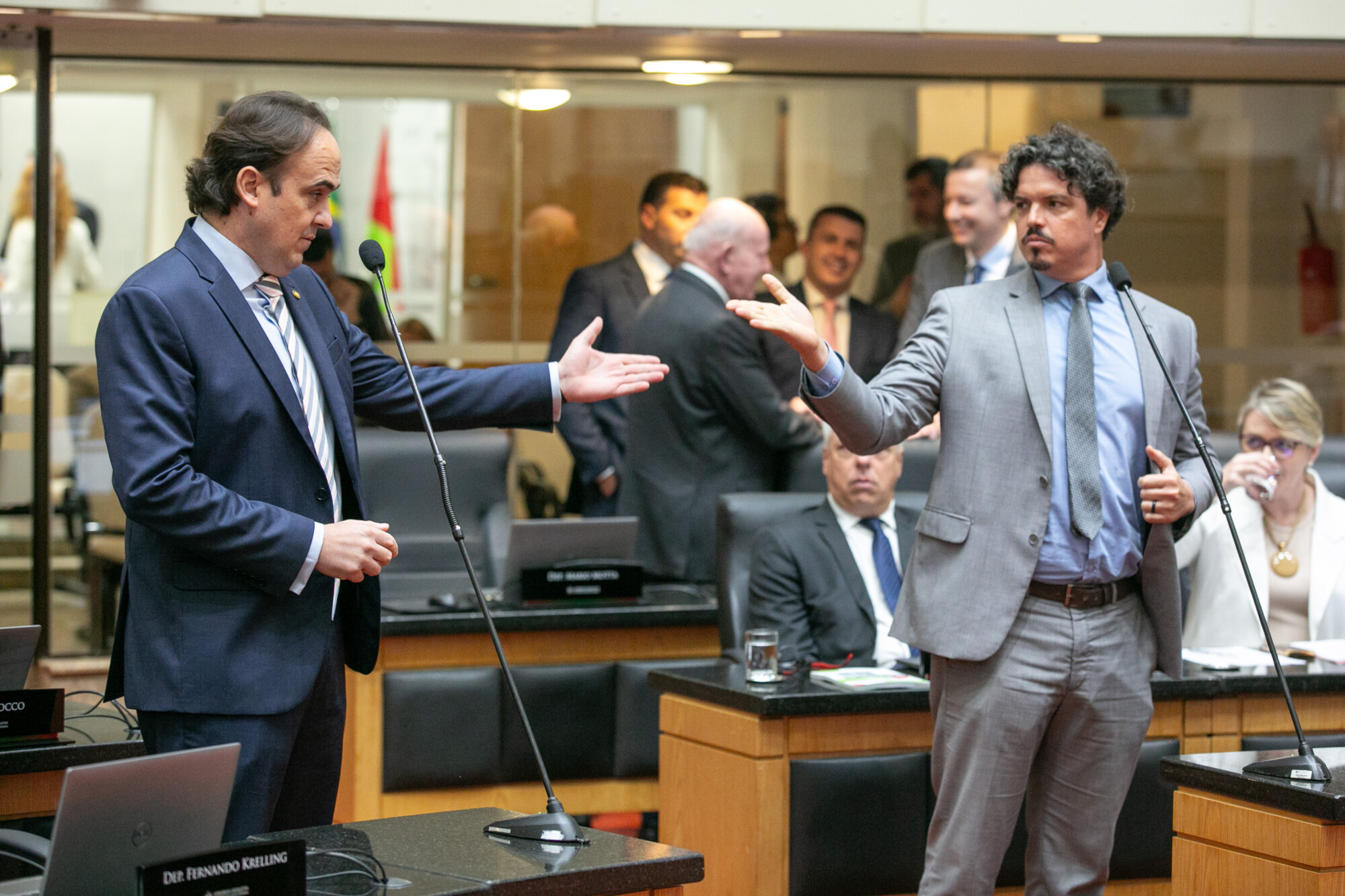 - Deputado Carlos Humberto (PL)
 - Deputado Marquito (PSOL)