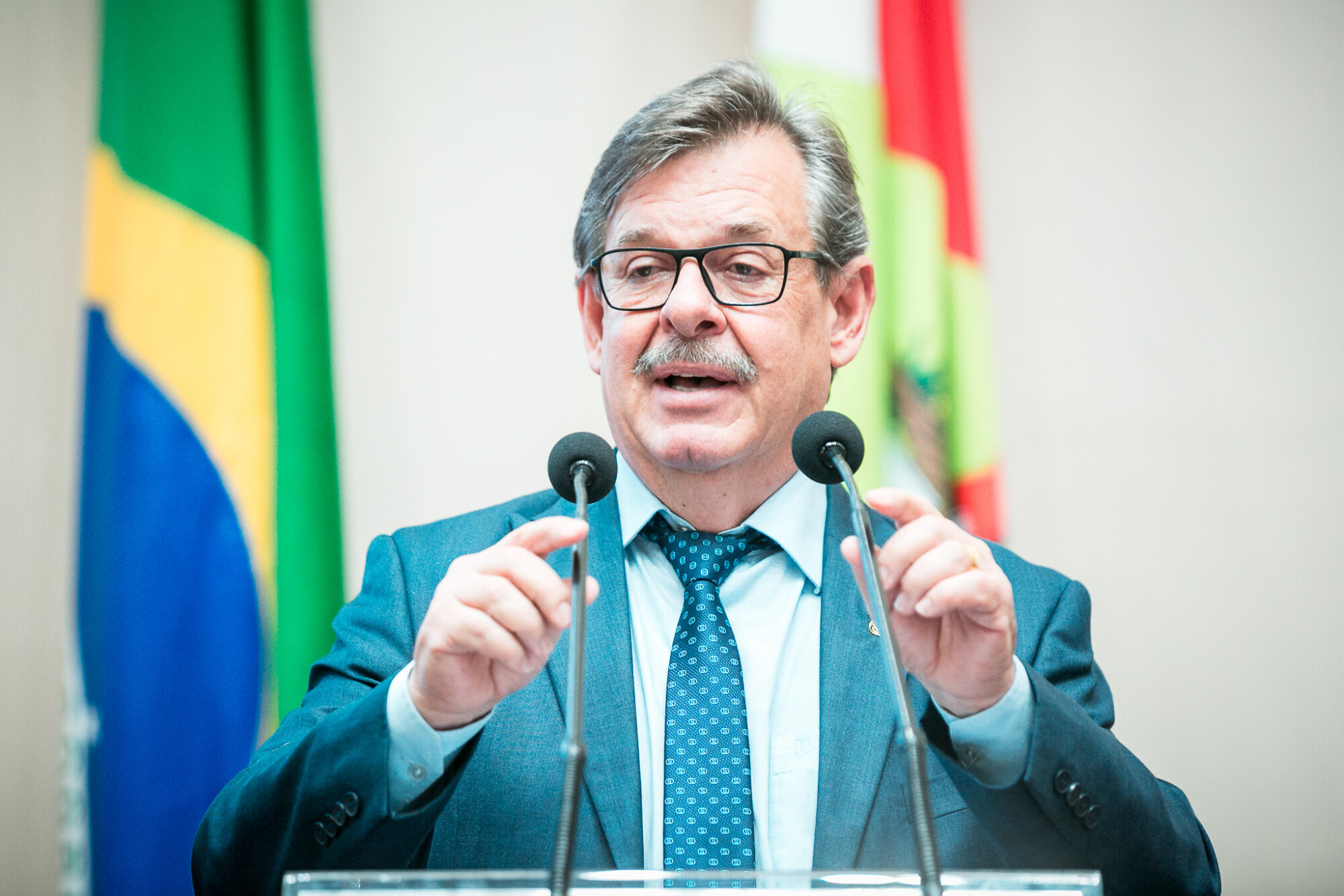 - Deputado Zé Caramori(PSD)