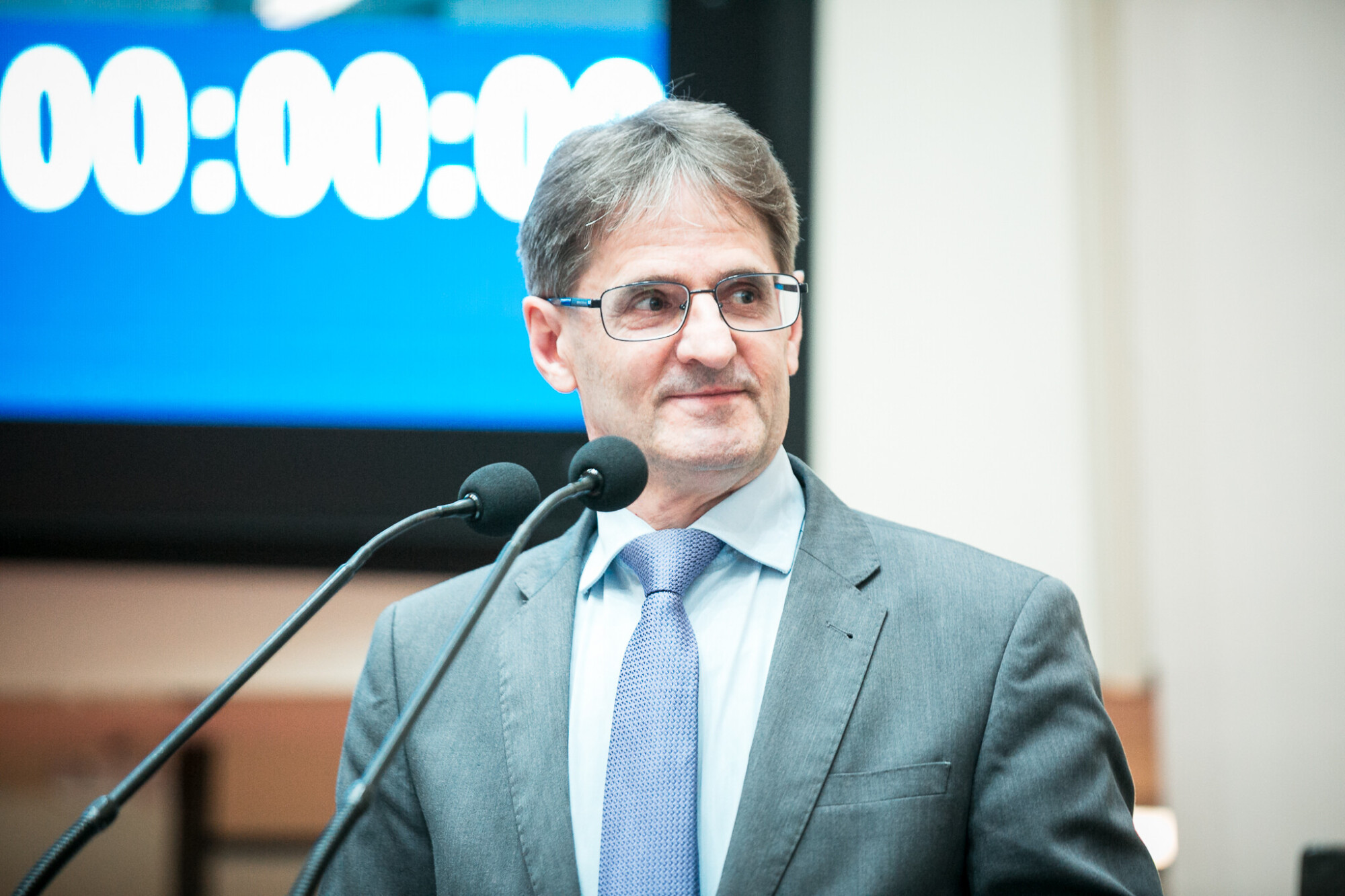 - Deputado Neodi Saretta (PT)