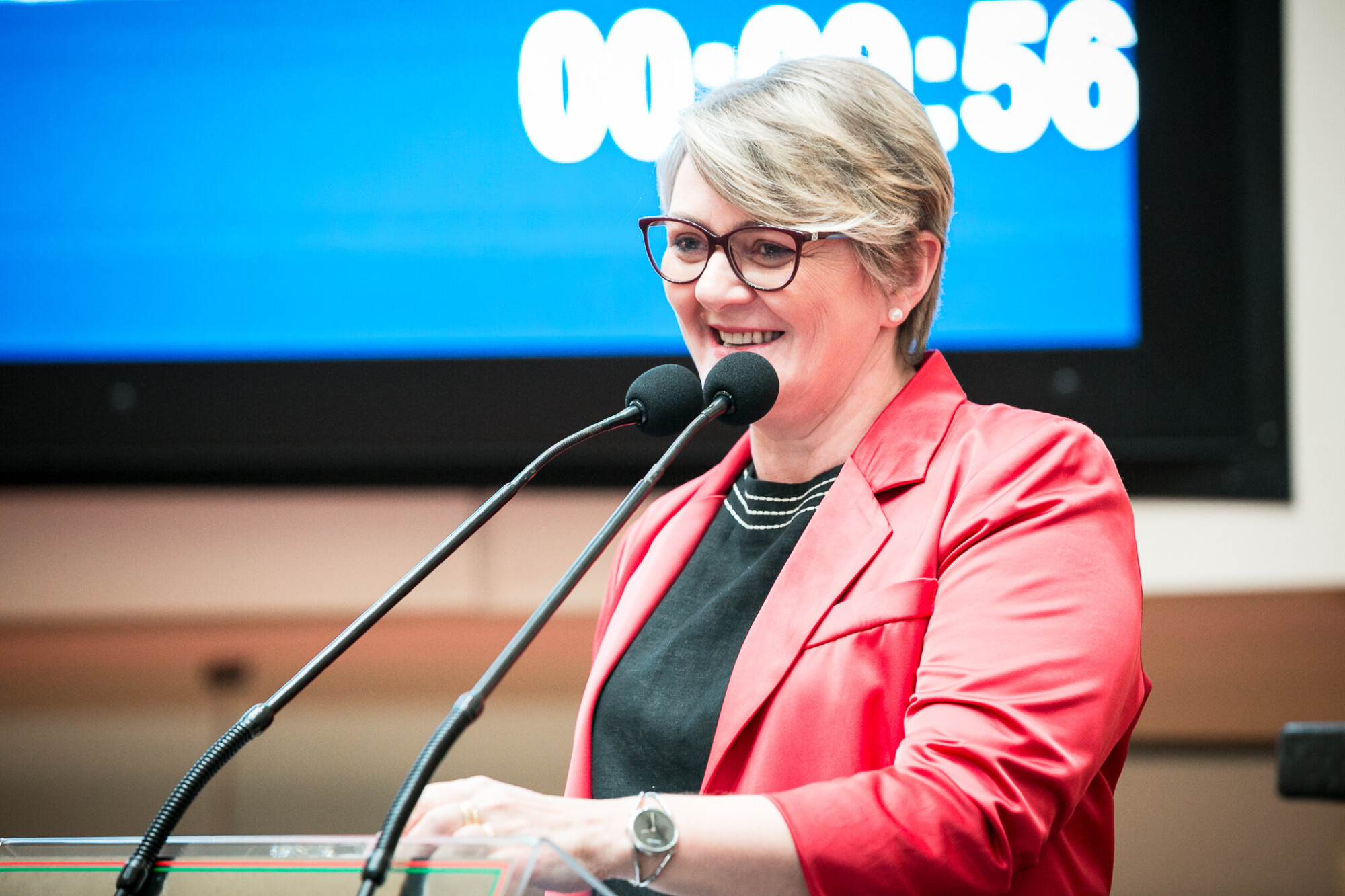 - Deputada Luciane Carminatti (PT)