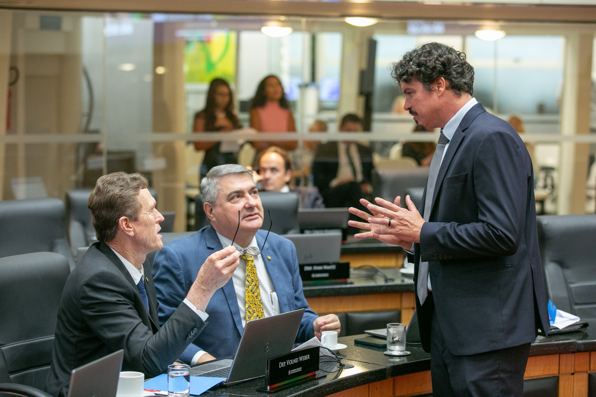 - Deputado Volnei Weber (MDB)
 - Deputado Antídio Lunelli (MDB) 	
 - Deputado Marquito (PSOL)