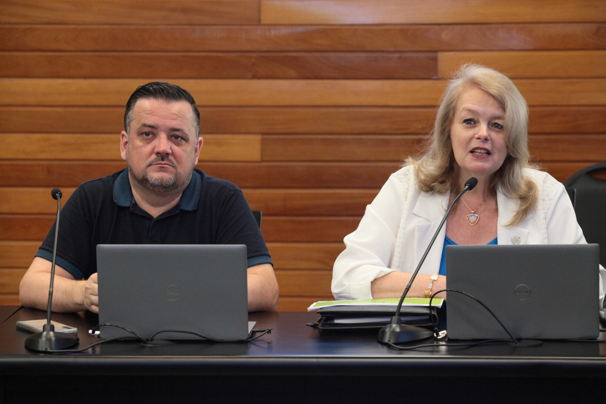 -Anderson Rodrigo Floriano - Gerente de Modalidades e Diversidades curriculares - Jeane Rauh Probst Leite-Presidente da Fundação Catarinense de Educação Especial