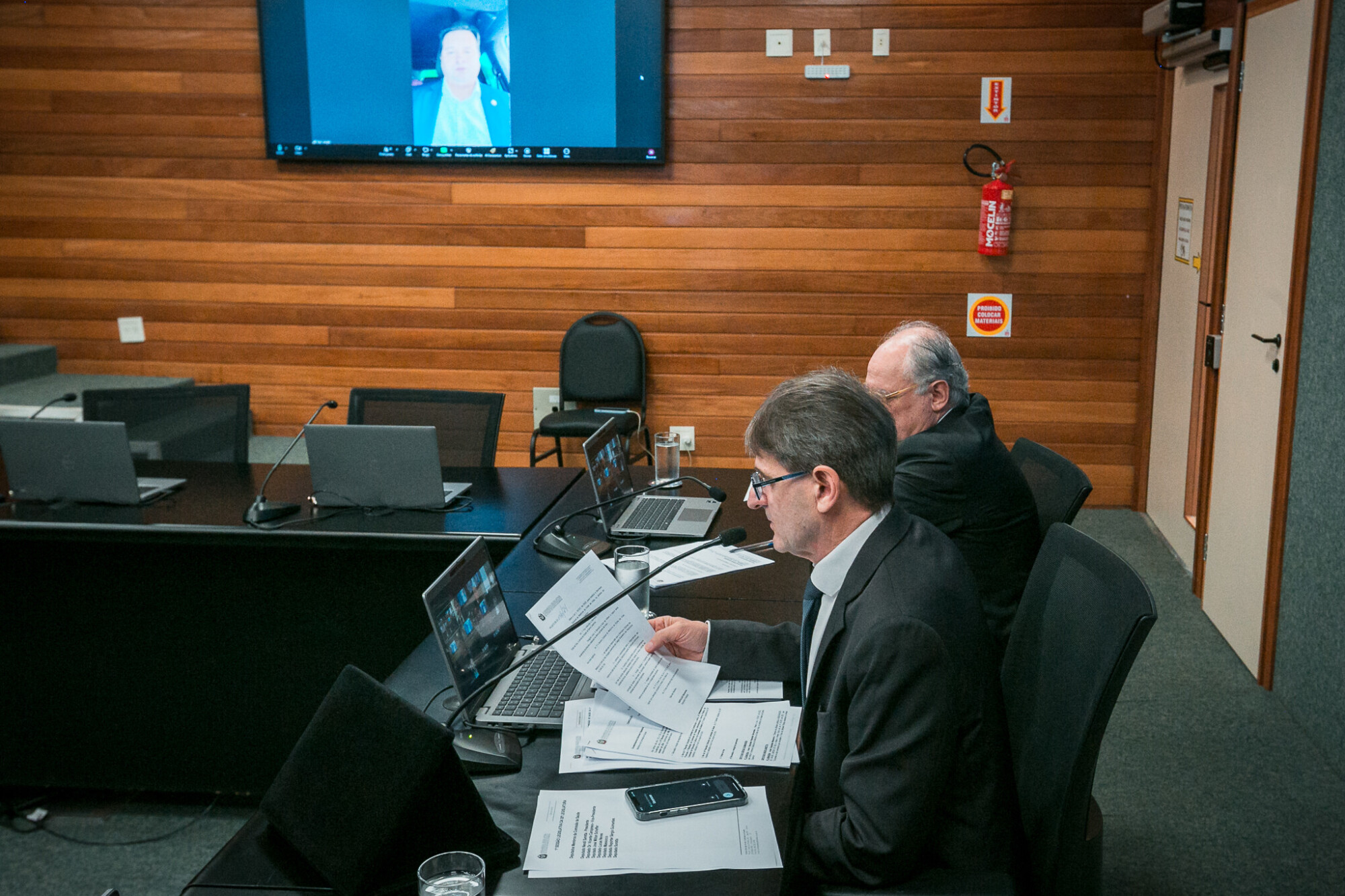 - Deputado Dr. Vicente Caropreso (PSDB) 
 - Deputado Neodi Saretta (PT)