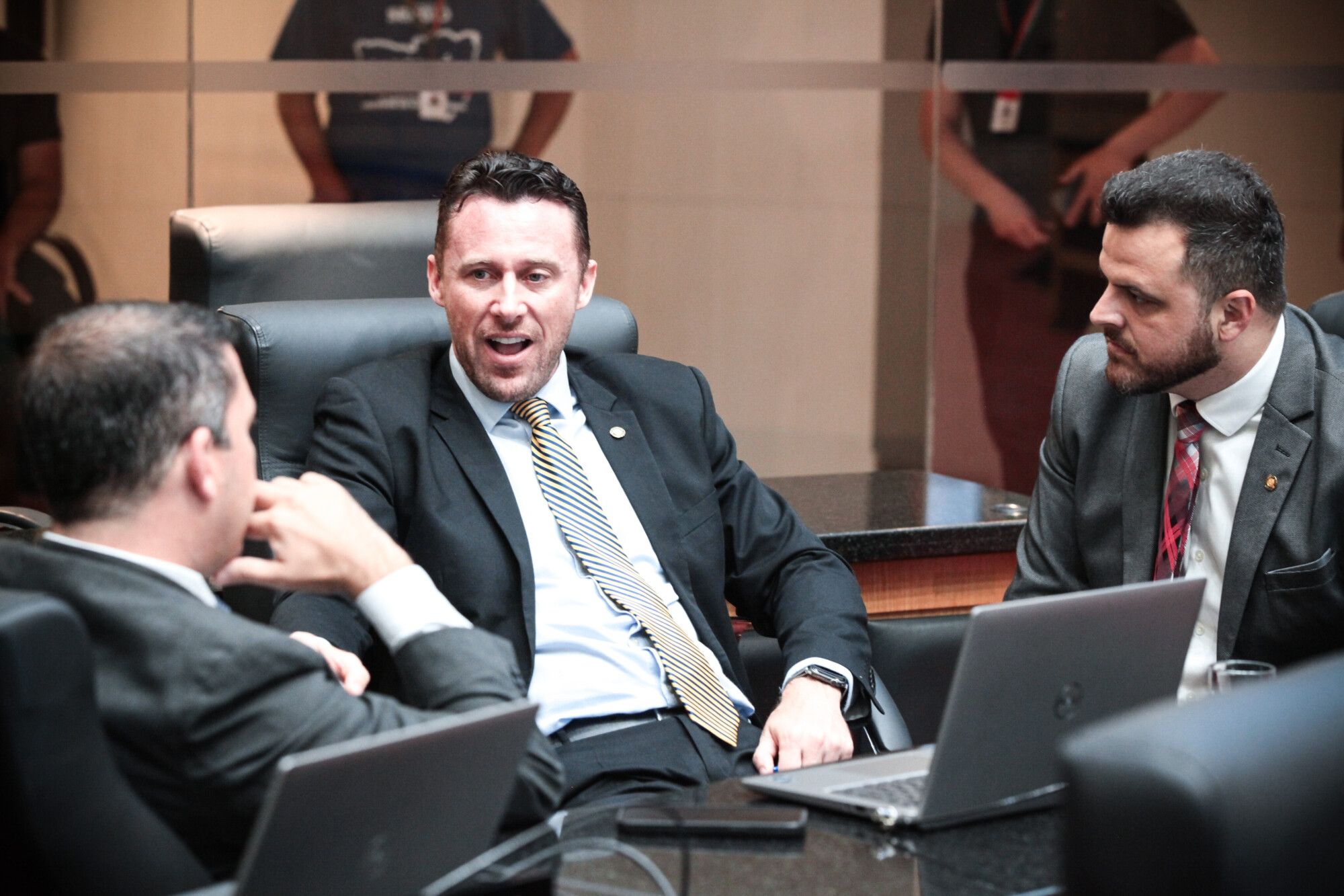 - Deputado Camilo Martins (Podemos) 	 - Deputado Fernando Krelling (MDB) 	

 - Deputado Lucas Neves (Podemos)