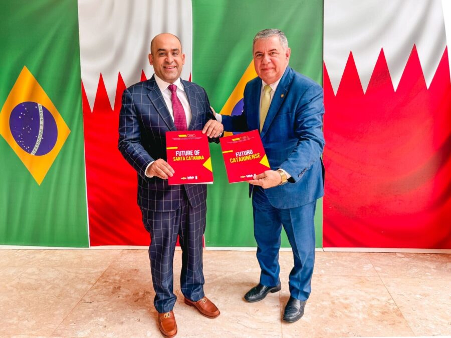Deputado Mário Motta e o embaixador do Bahrein no Brasil, Bader Abbas Alhelaibi