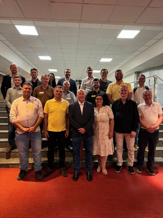 FOTO: Assessoria de Comunicação do deputado Oscar Gutz (PL).