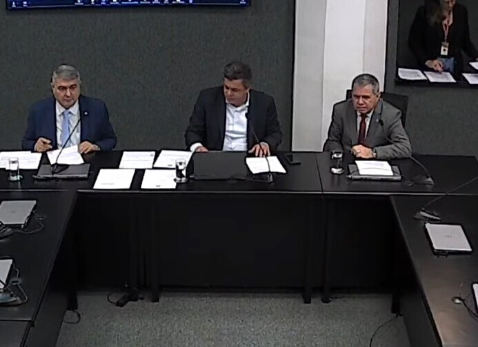 Comissão de Trabalho da Alesc se reuniu no final da manhã desta quarta-feira (23)
