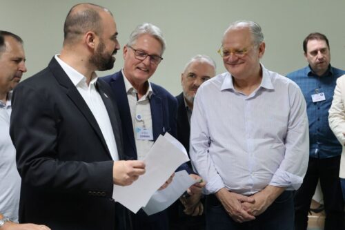 Secretário da Saúde de SC visita Amvali e discute investimentos de R$ 20,5 milhões em hospitais