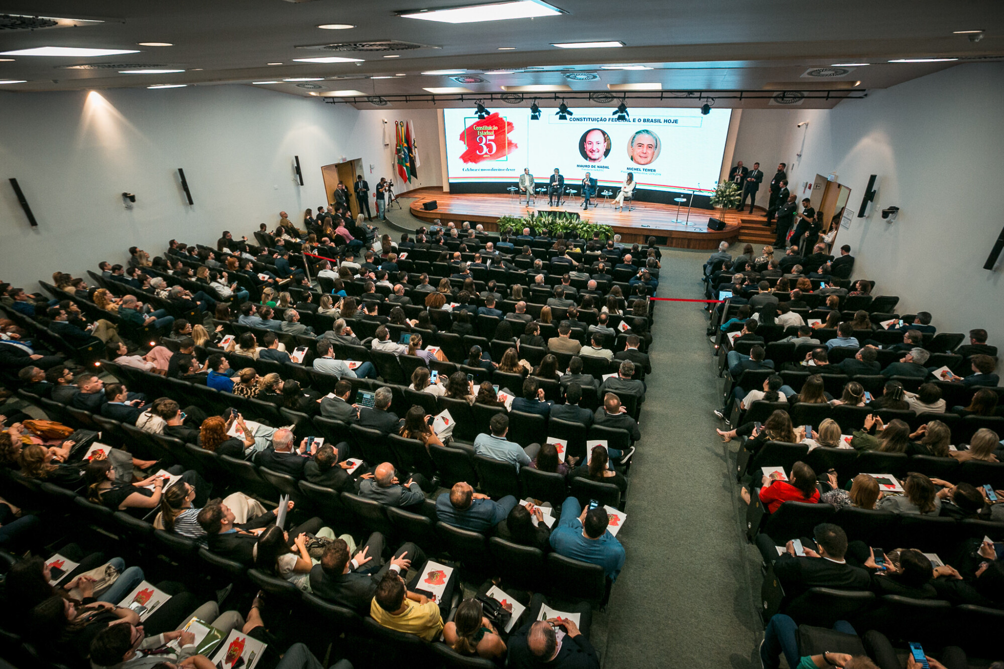 Congresso Dto Constitucional – Ex-Presidente Michel Temer; Ministro STJ Marco Aurélio Buzzi
