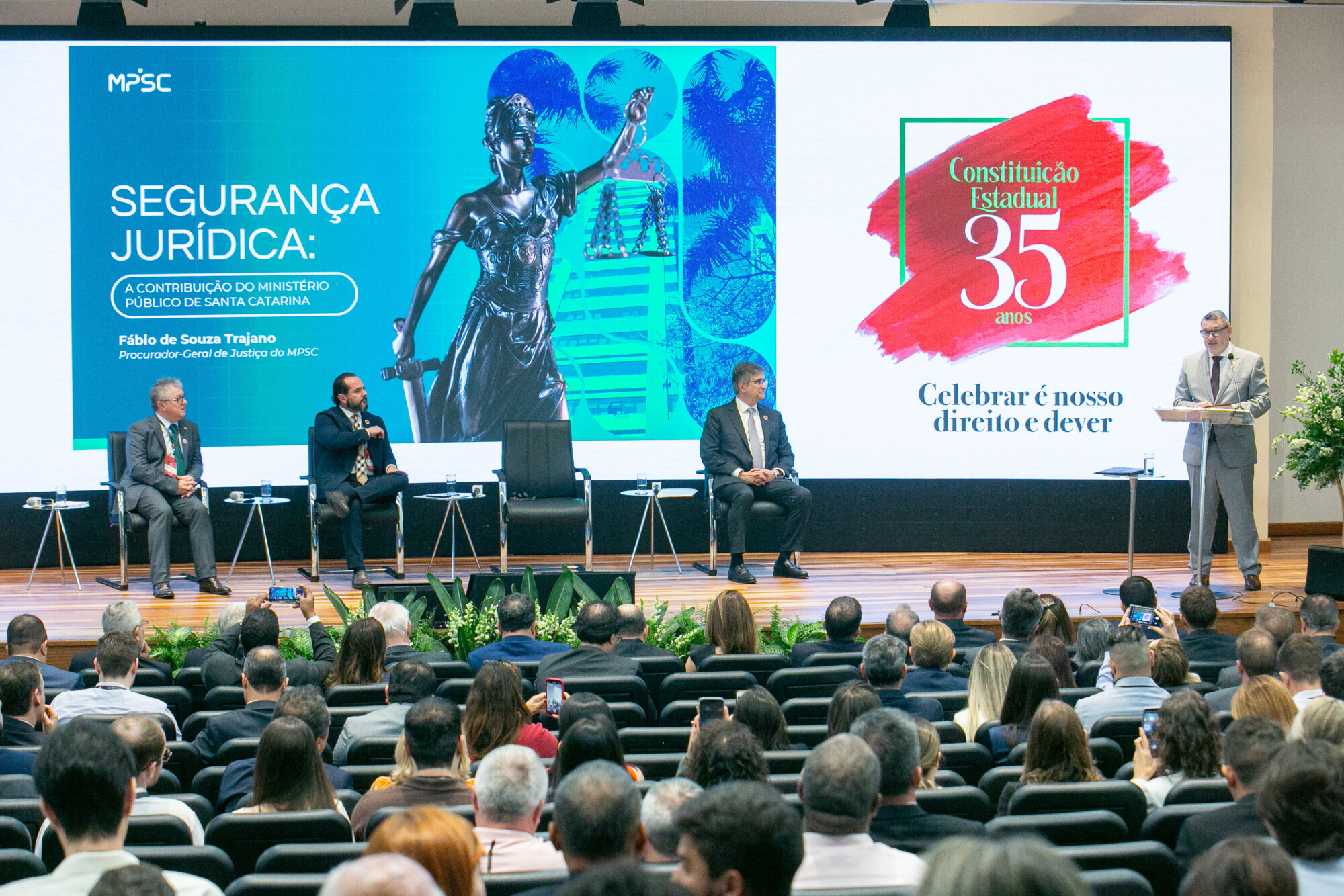 Congresso de Direito Constitucional – Segurança Jurídica Hoje