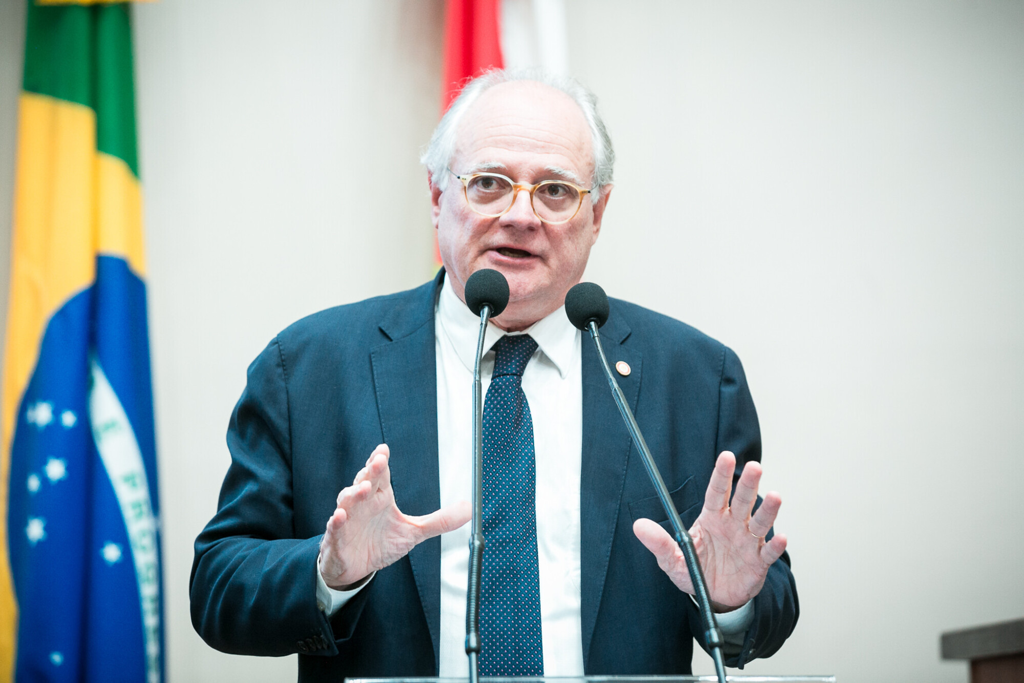 - Deputado Dr. Vicente Caropreso (PSDB)