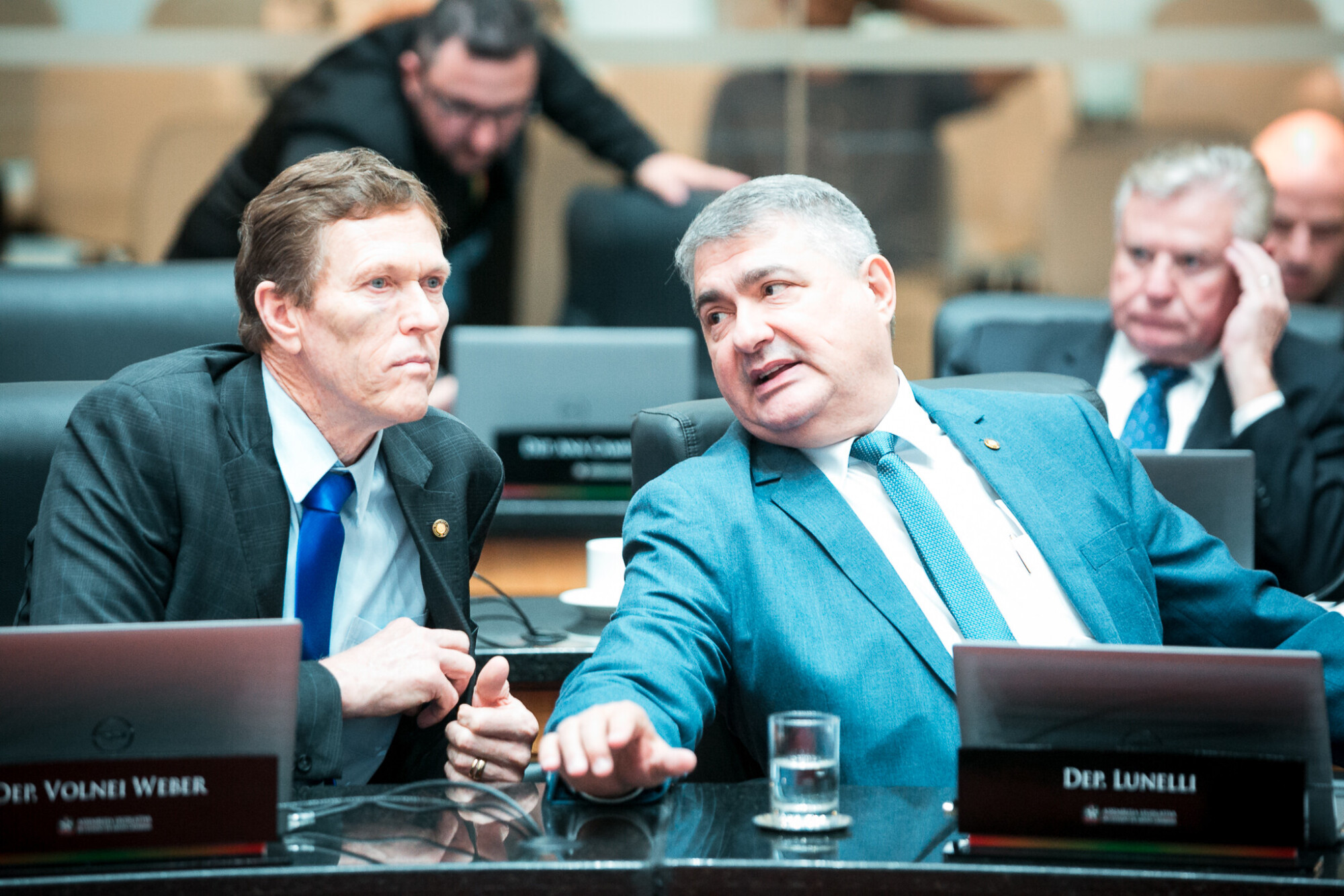 - Deputado Volnei Weber (MDB)
- Deputado Antídio Lunelli (MDB)