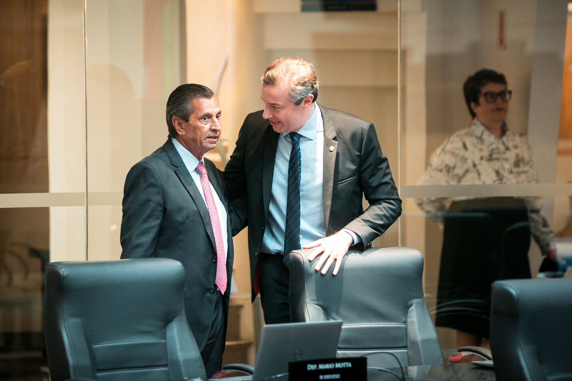 - Deputado Júlio Garcia (PSD)
 - Deputado Napoleão Bernardes (PSD)