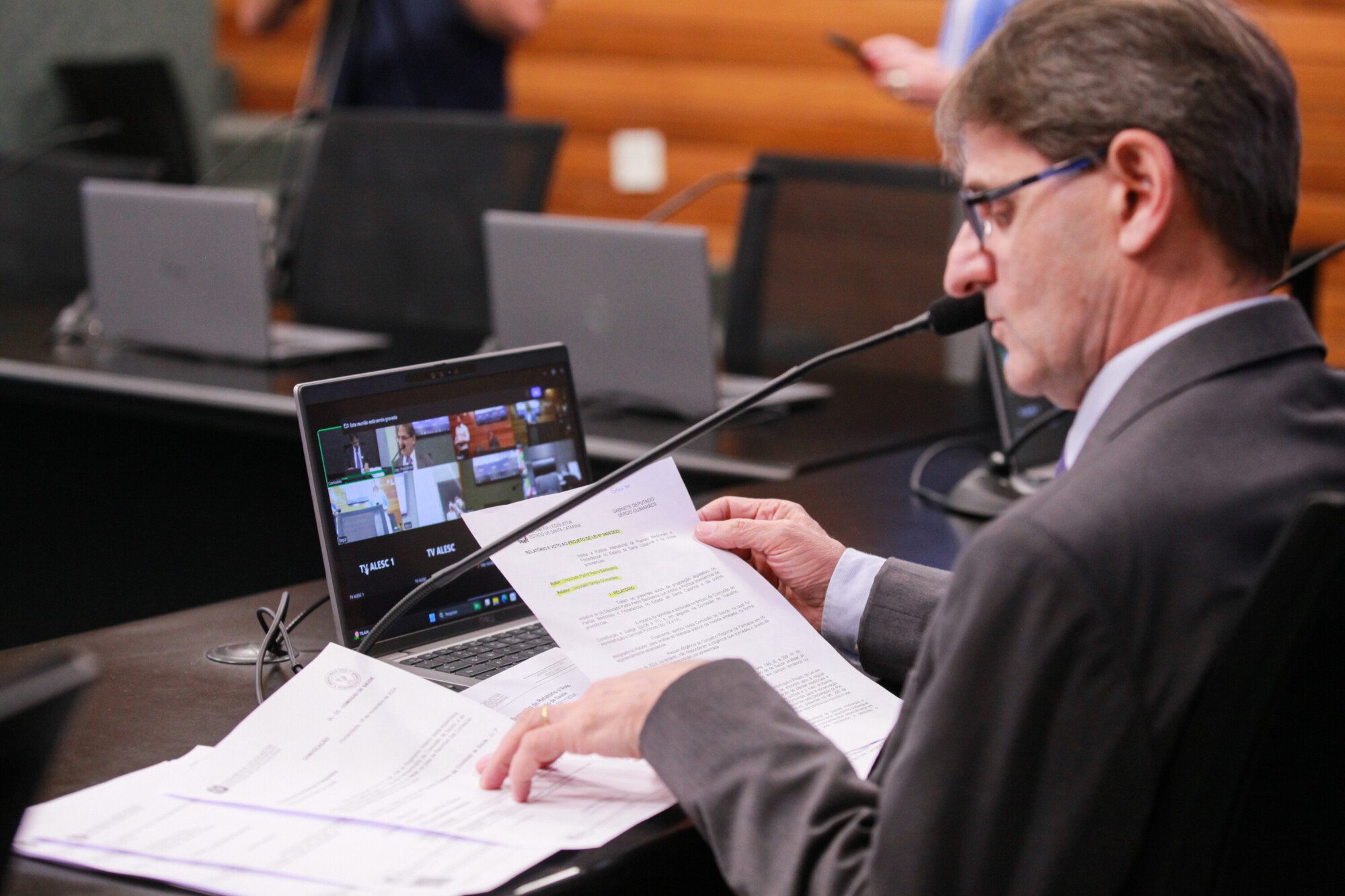 - Deputado Neodi Saretta (PT)