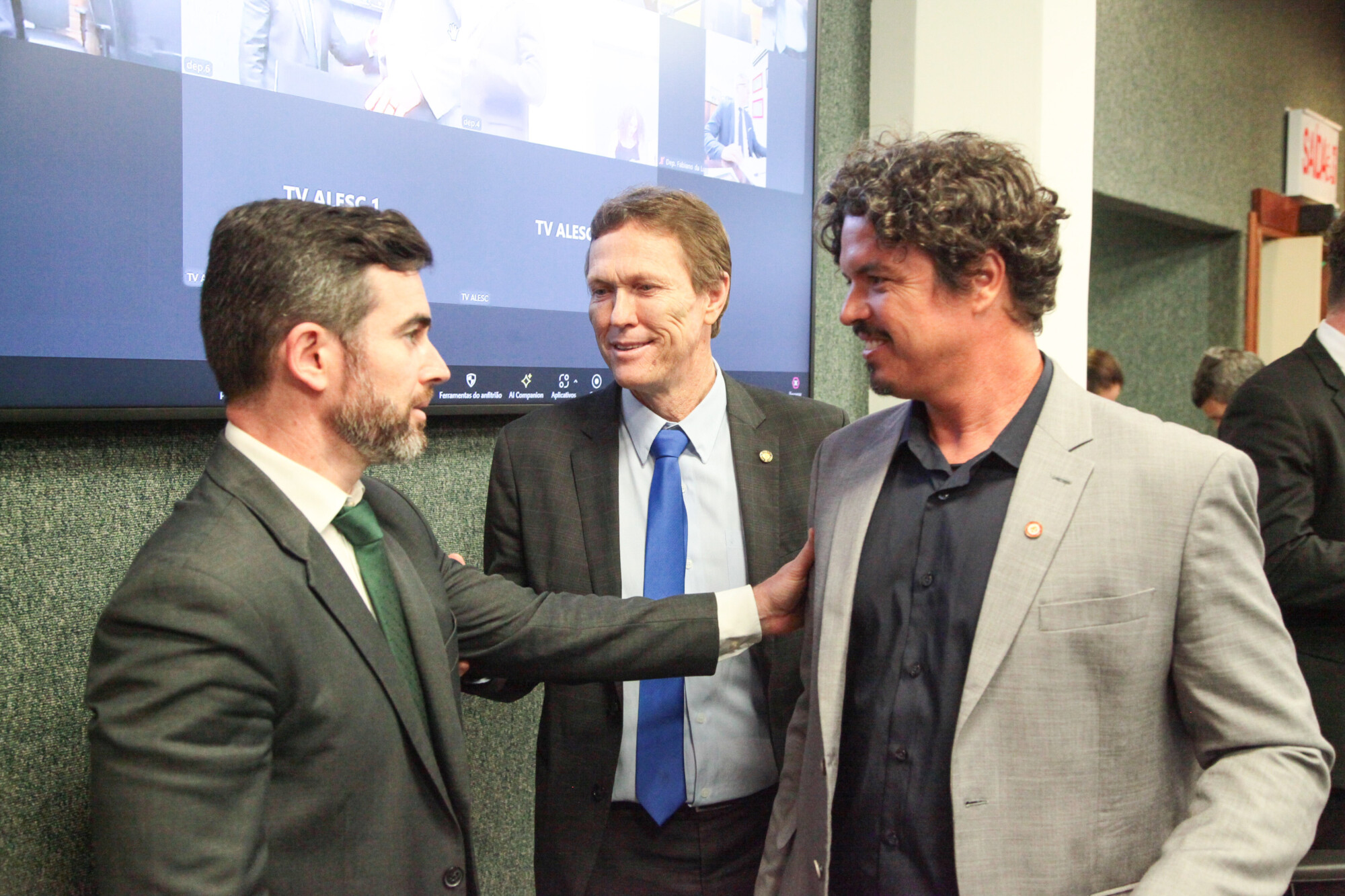- Deputado Marquito (PSOL) - Deputado Volnei Weber (MDB)