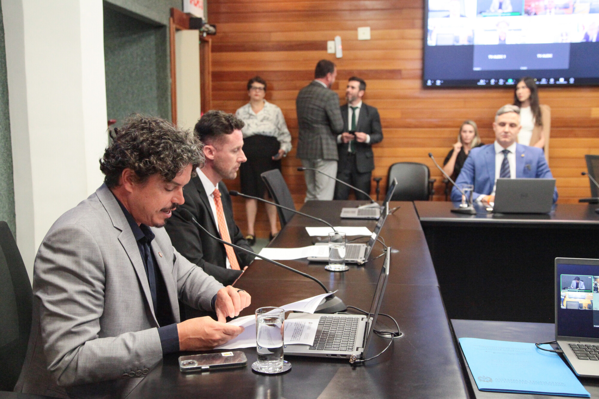 - Deputado Marquito (PSOL)
 - Deputado Fernando Krelling (MDB)