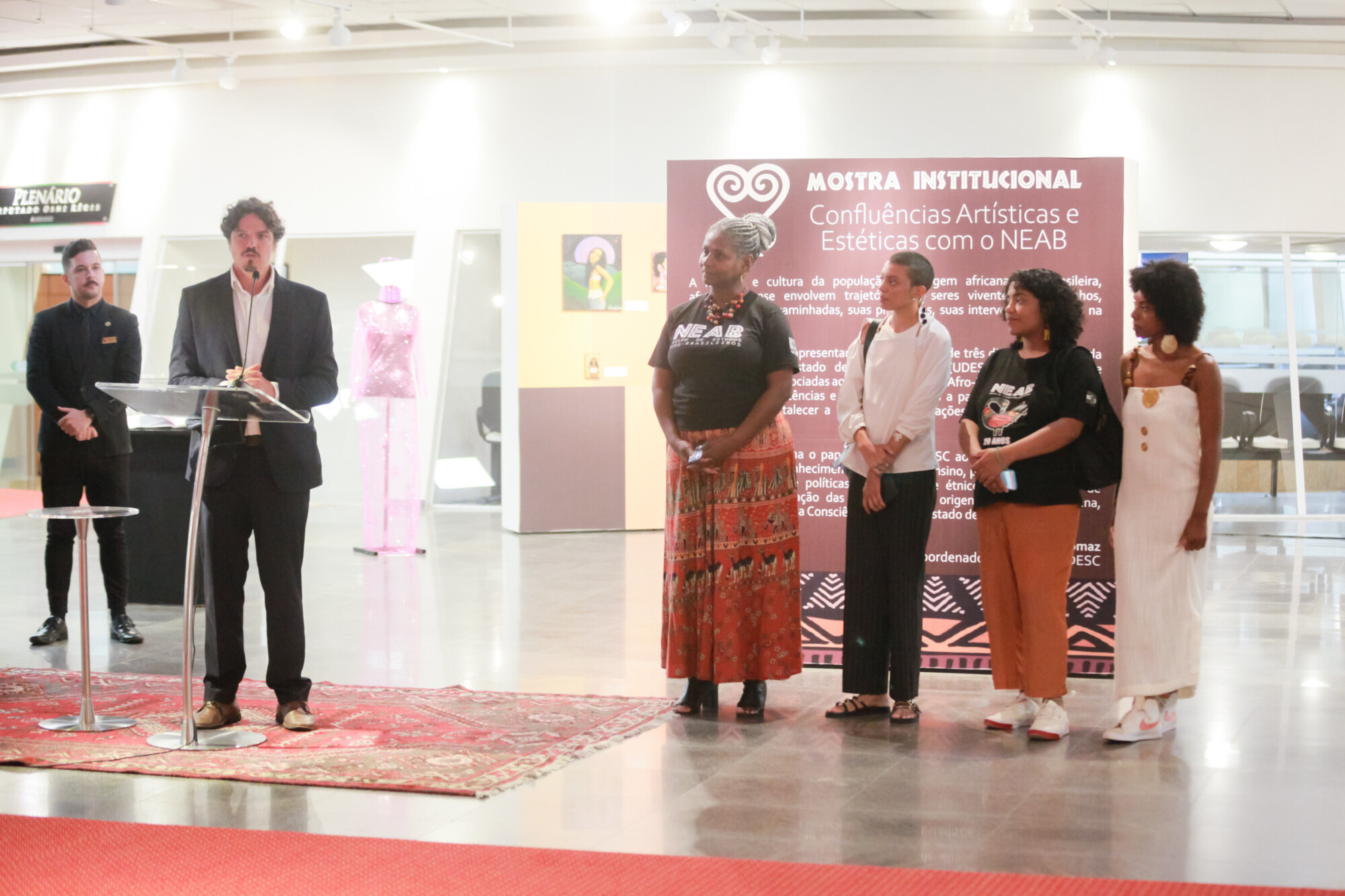Cerimônia de Abertura da Mostra Institucional Confluências Artísticas e Estéticas NEAB