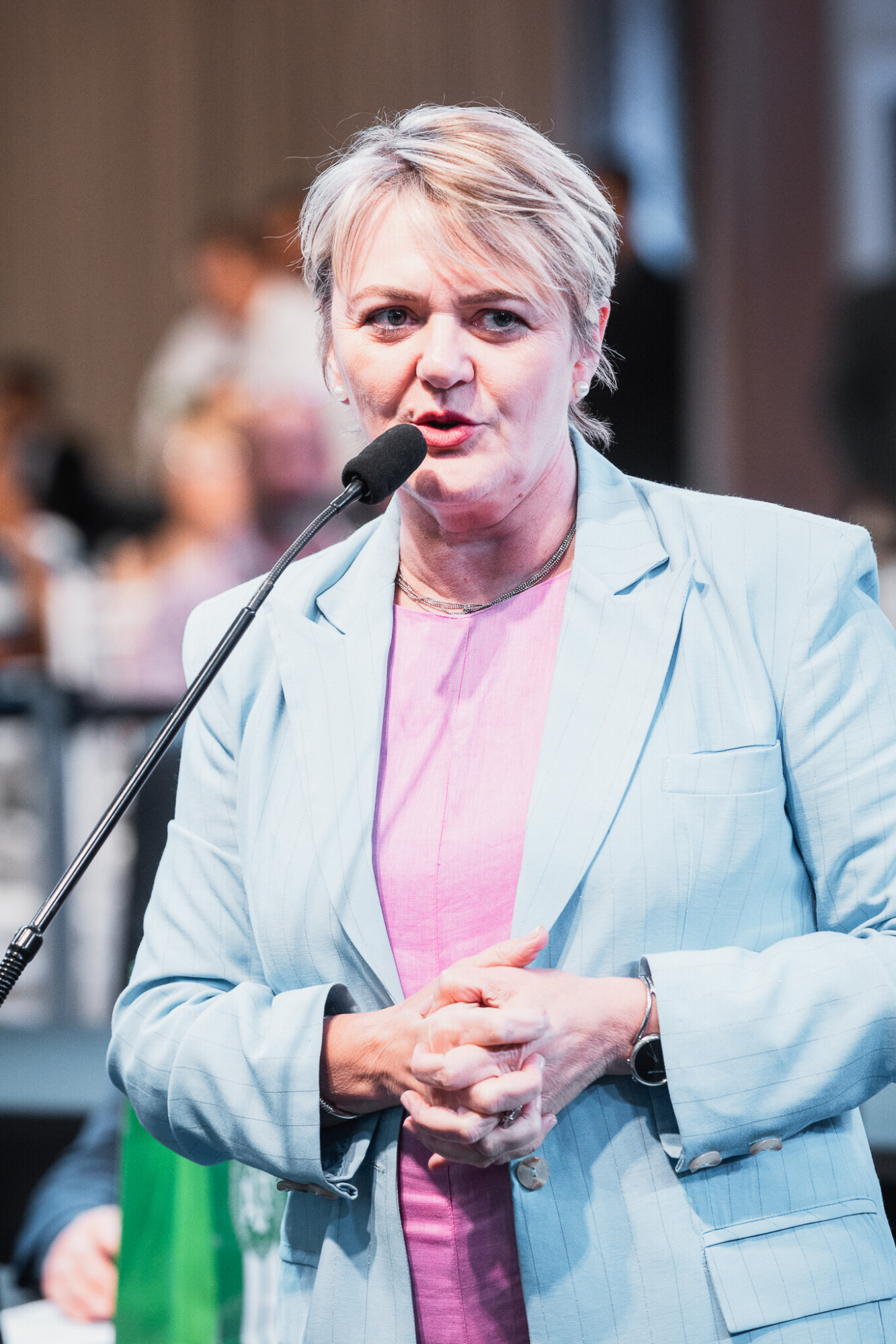 - Deputada Luciane Carminatti (PT)