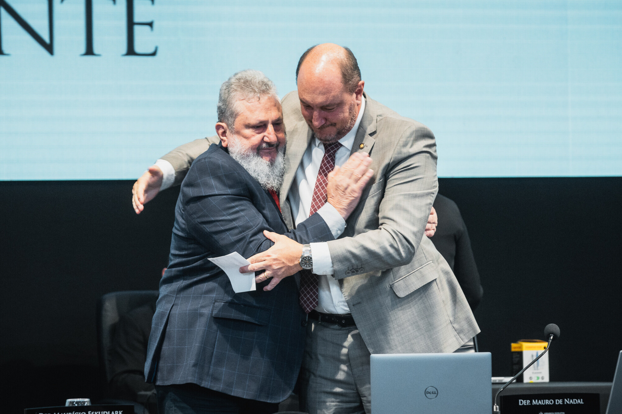 - Deputado Padre Pedro Baldisera (PT)
 - Deputado Mauro de Nadal (MDB)