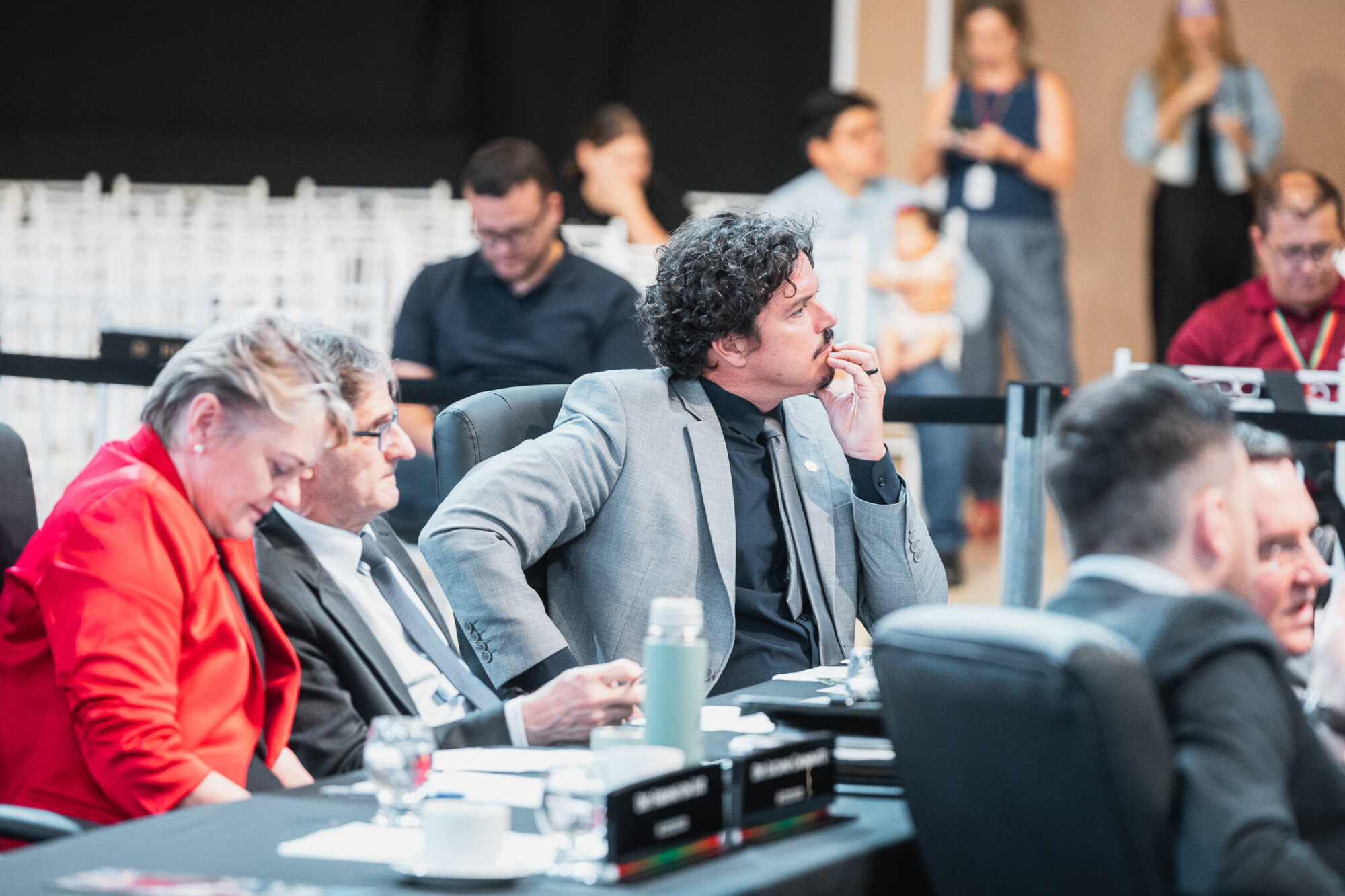 - Deputada Luciane Carminatti (PT) 		
 - Deputado Neodi Saretta (PT) 	
 - Deputado Marquito (PSOL)