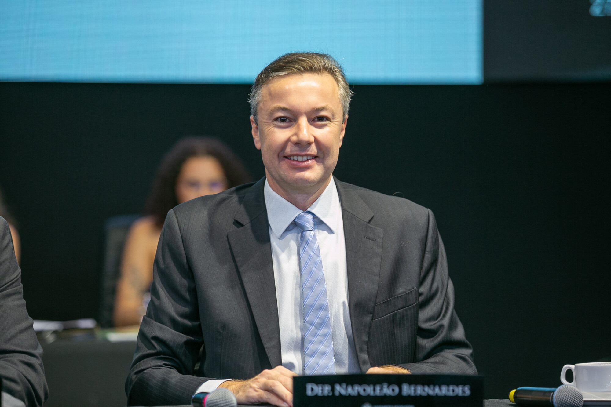 - Deputado Napoleão Bernardes (PSD)