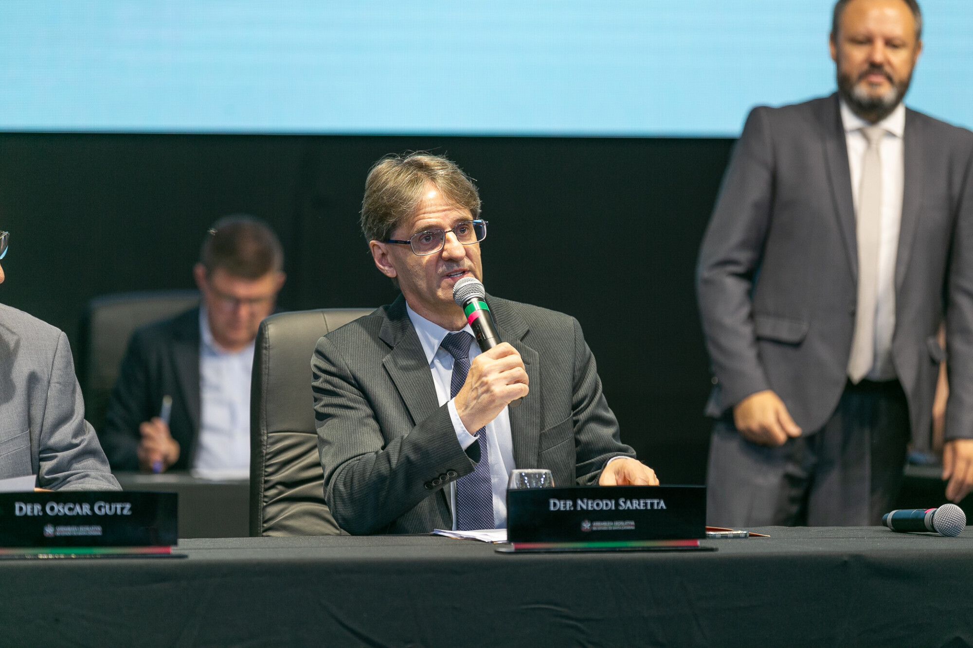 - Deputado Neodi Saretta (PT)