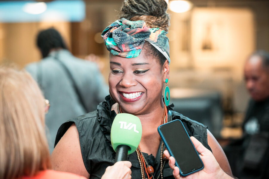 Jussara Pereira de Lima, pioneira do Rap feminista em Santa Catarina.