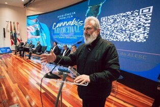 Padre Pedro teve aprovados projetos que se entrelaçam, da distribuição do canabidiol pelo SUS e que cria a Política Intersetorial de Plantas Medicinai