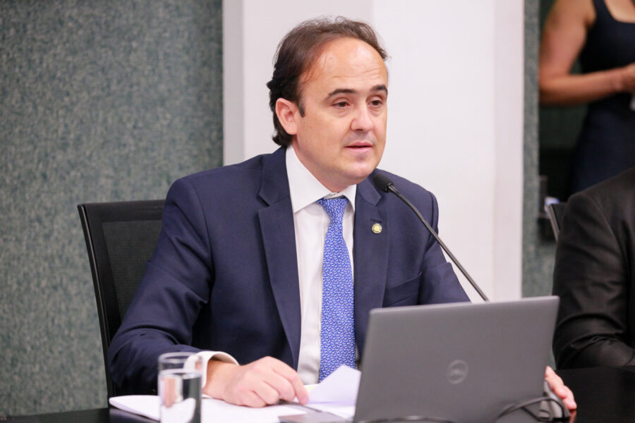 Frente Parlamentar do Corredor Litorâneo Norte se reúne em Itajaí