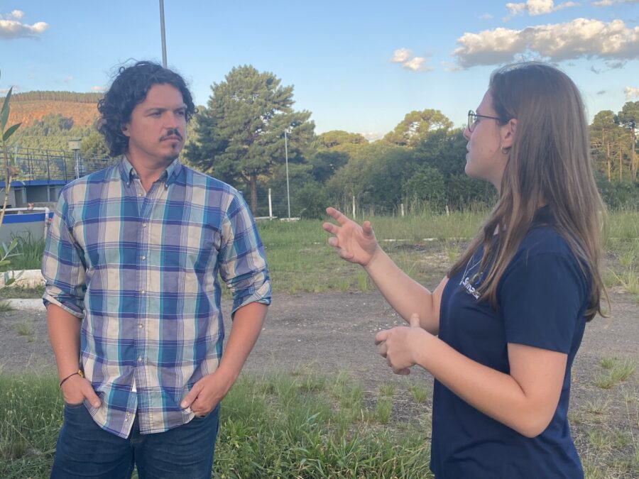 Deputado Marquito em visita a uma entidade em Lages FOTO: Divulgação