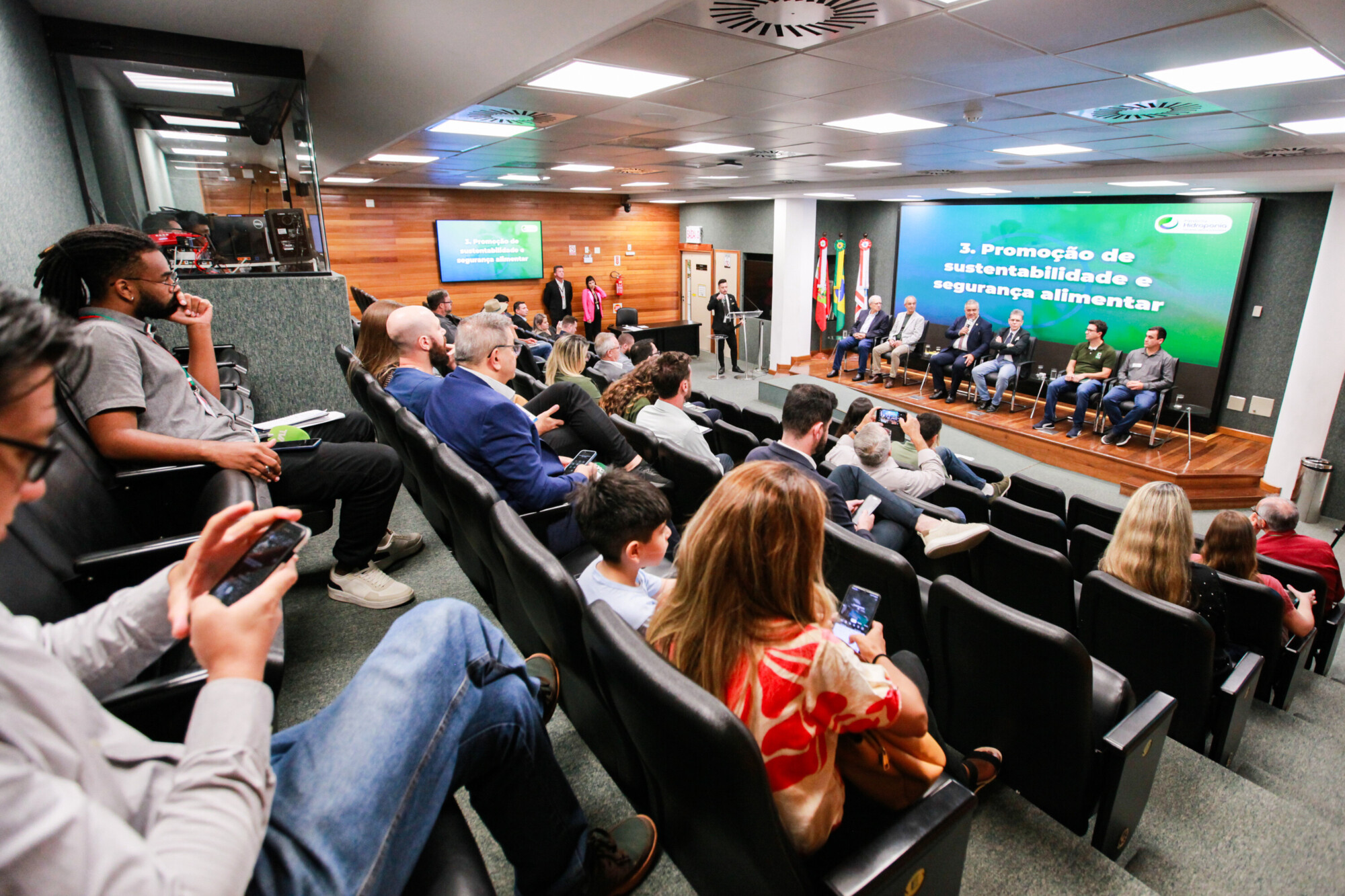 Instalação da Frente Parlamentar em Apoio ao Cultivo sem Solo – Hidroponia